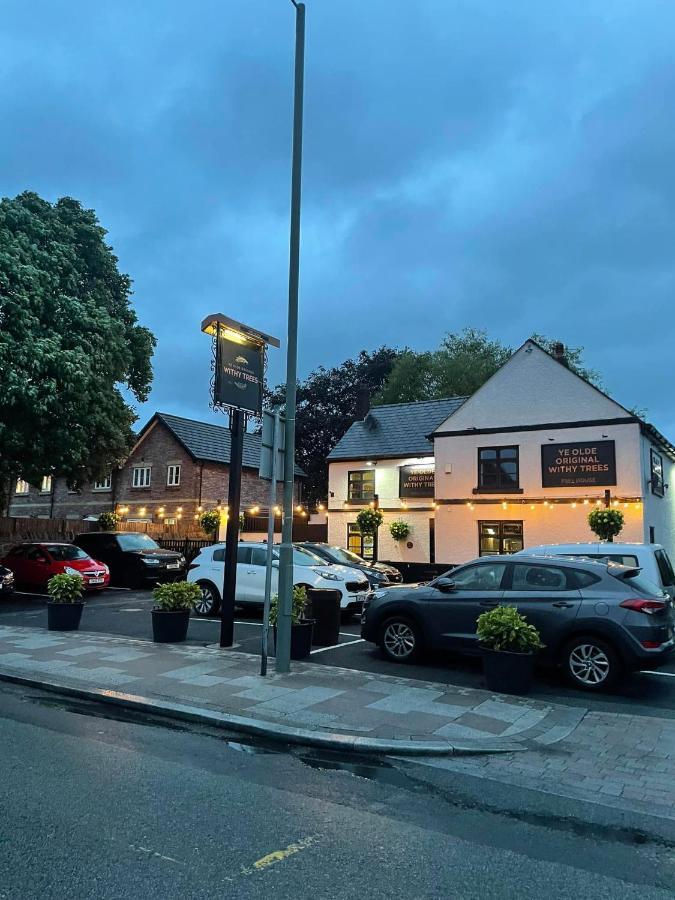 Hotel Ye Olde Original Withy Trees à Bamber Bridge Extérieur photo